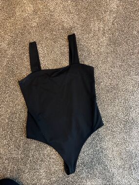 nuuds Black Square-Strap Bodysuit